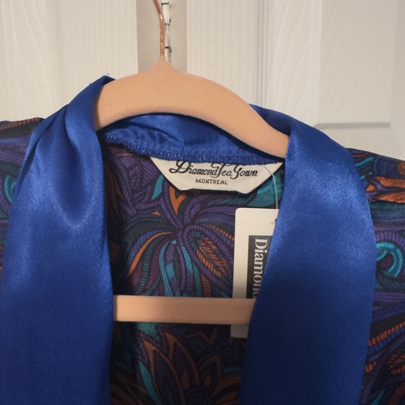 Diamond Tea Montreal Gowns Robe - Picture 1 of 4